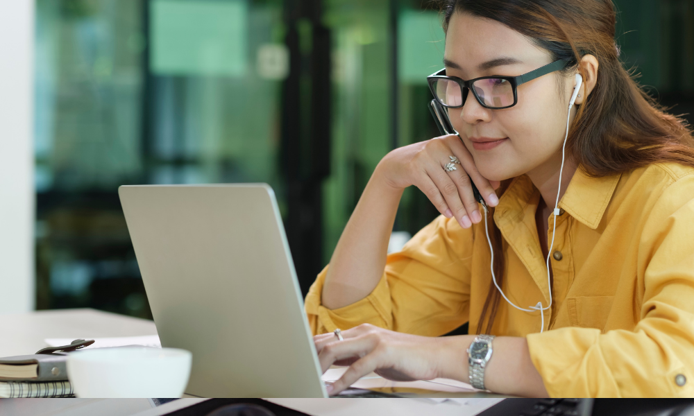 Audit Options Some one doing online training