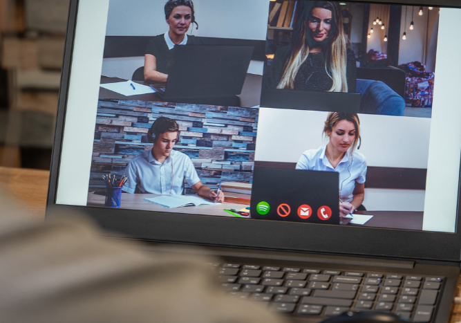 Online Training on a laptop